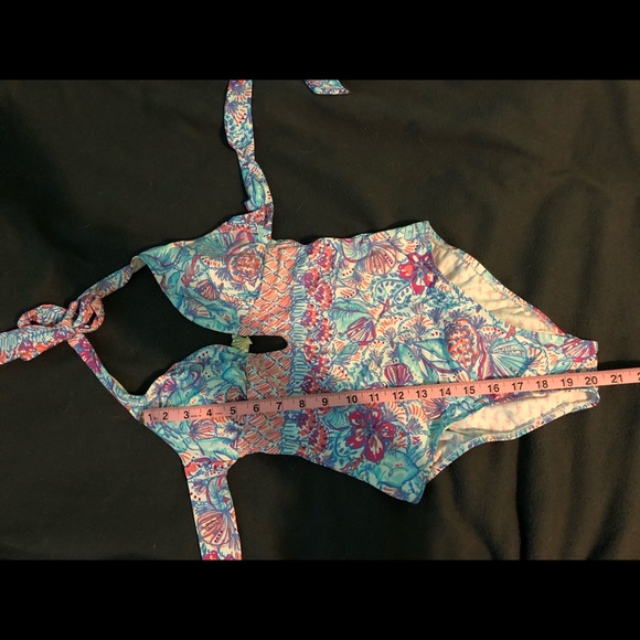 Gorgeous Lilly Pulitzer One Piece - Picture 4 of 8